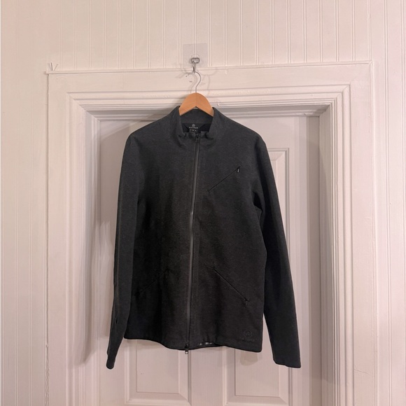 Modern Men’s Rain Suitcoat - Picture 1 of 3